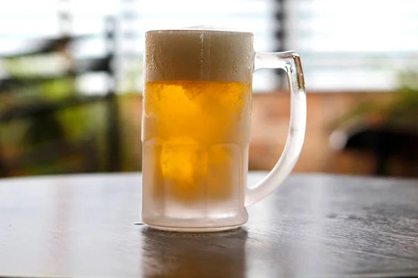 Casa de Carnes promove happy hour com chope a R$ 5,49