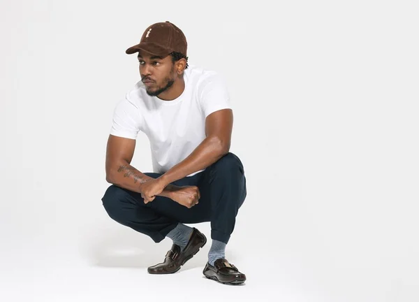 Kendrick Lamar adiciona jazz e bossa nova ao rap em “Untitled Unmastered”