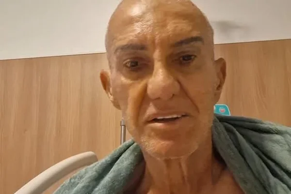 Amin Khader faz cateterismo de emergência e segue internado