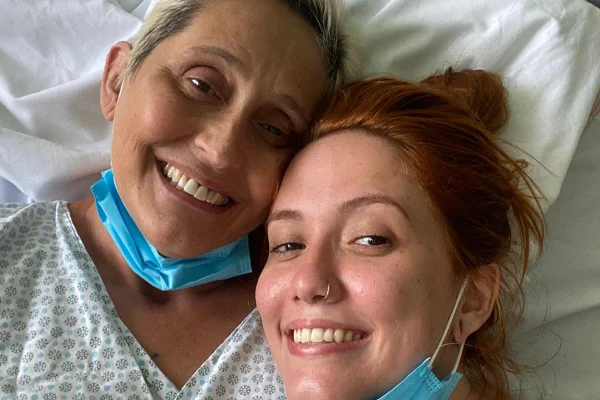 Filha faz vaquinha para pagar tratamento de câncer no cérebro da mãe