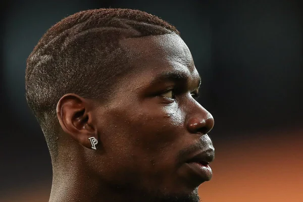 Pogba testa positivo para o coronavírus e fica fora da convocação da França