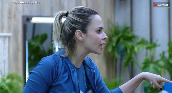 Ana Paula Renault ameaça deixar A Fazenda 2018