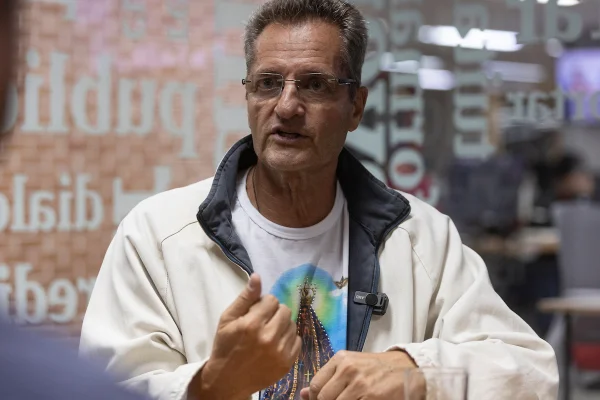 “Fazer um mandato participativo”, diz Rôney Nemer sobre volta à CLDF