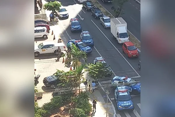 idoso baleado goiania goias farmacia
