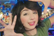 Ela é dubladora e influenciadora Ela é dubladora e influenciadora