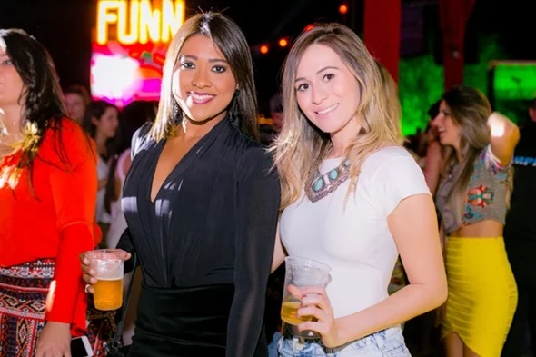 Pollyanna Rocha e Rebecca Vila Nova Pollyanna Rocha e Rebecca Vila Nova