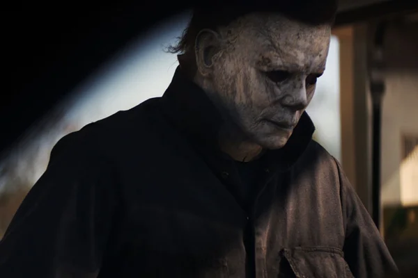 Halloween lidera bilheteria no Brasil e vira maior slasher da história