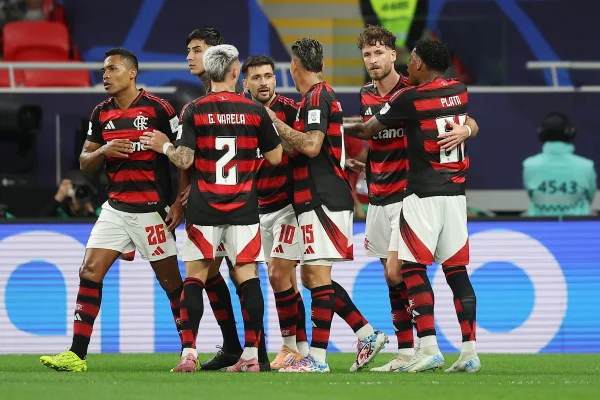 Imagem colorida da partida entre Flamengo x Pyramids