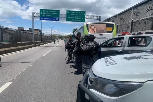 RJ: operação emergencial tem três traficantes mortos e criança baleada