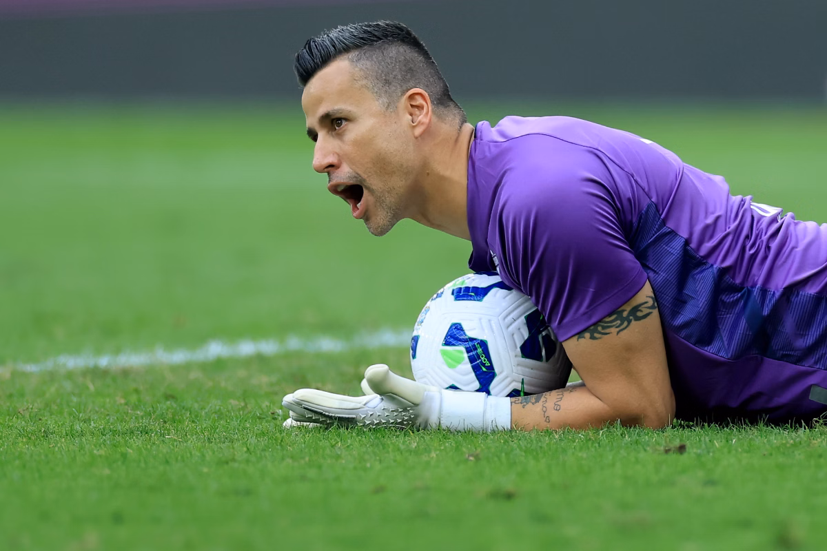 Foto colorida de Fábio, goleiro do Fluminense - Metrópoles