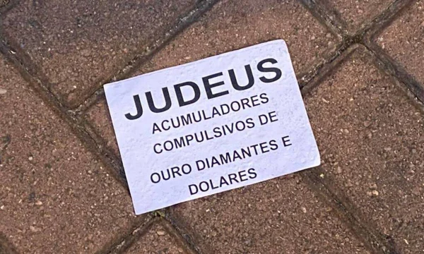 Polícia apura ofensas a judeus em panfletos jogados em ruas no Rio