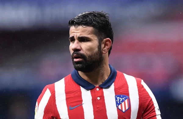 Laudo positivo para Covid impediu apresentação de Diego Costa no Galo