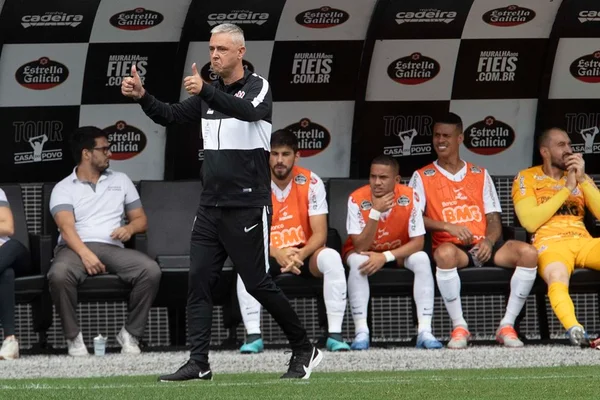 Tiago Nunes defende Janderson: “Teria sido expulso igual a ele”