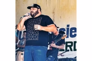 Músico estava foragido por tentativa de homicídio