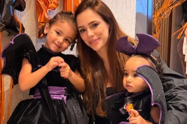 Bruna Biancardi encanta ao mostrar Mavie e Mel fantasiadas para o Halloween - Metrópoles