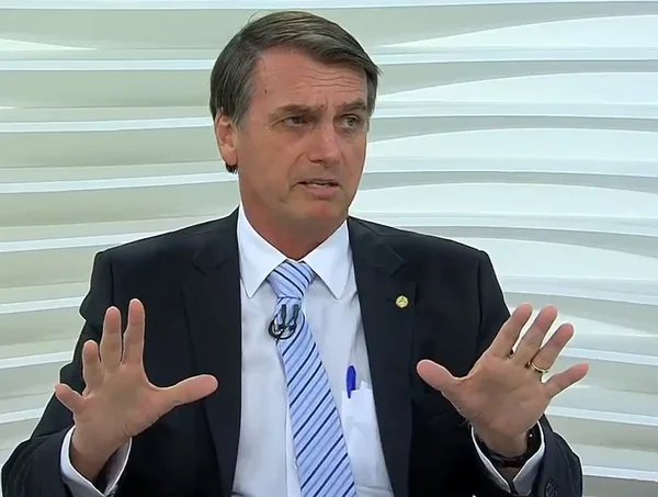 Bolsonaro no Roda Viva: veja como a internet repercutiu a entrevista