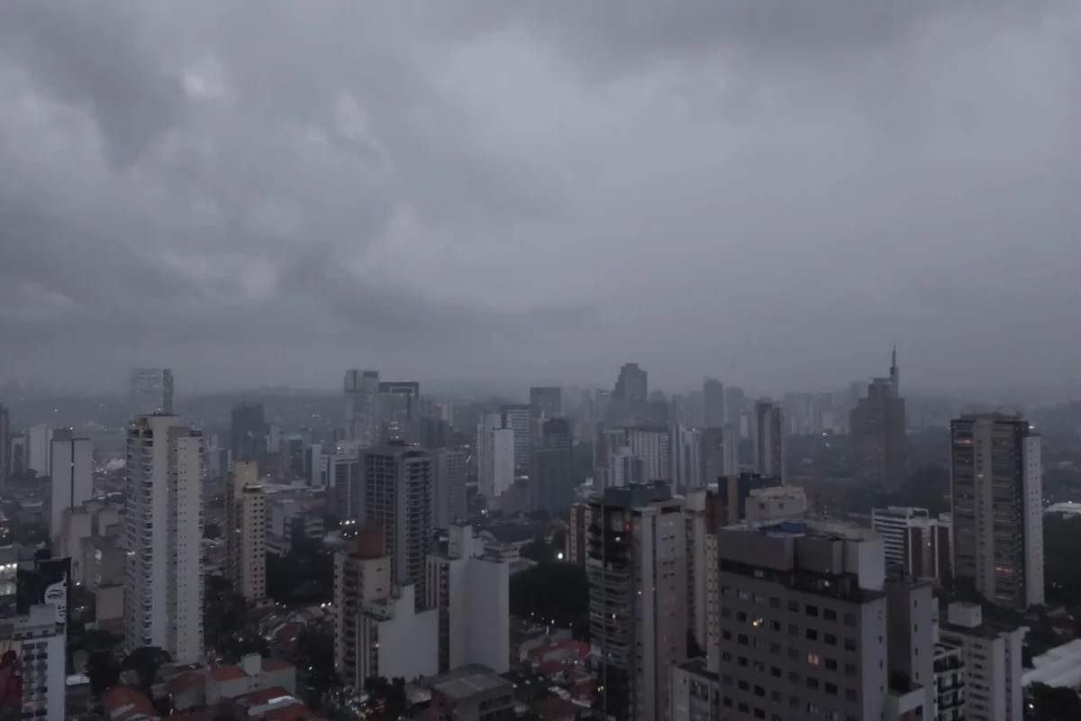 Chuva: cidade de São Paulo está em estado de atenção para alagamentos