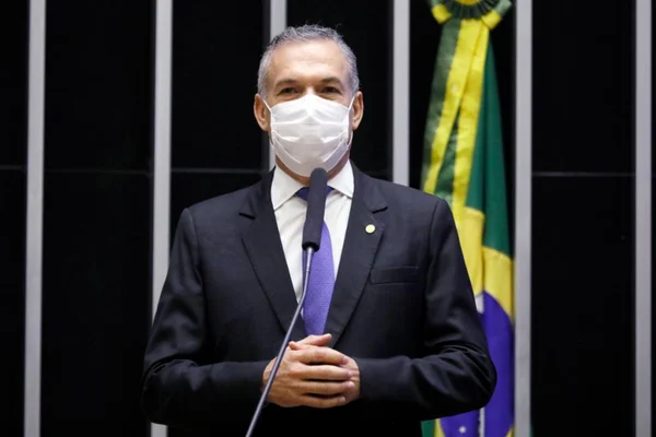 Depois do DEM, Solidariedade abandona Baleia e amplia favoritismo de Lira