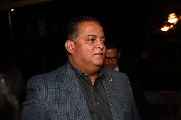 O senador Eduardo Gomes (PL-TO), que foi líder do governo Bolsonaro.