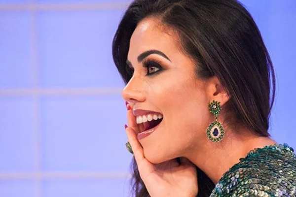 Daniela Albuquerque desabafa sobre hemorroidas: “Enorme, trombosada”