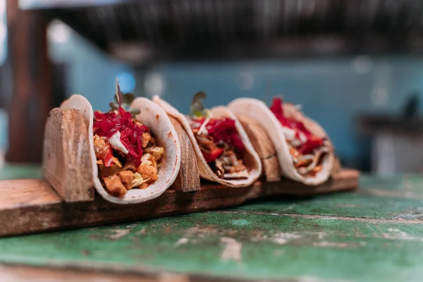 Tacos com carne vegana