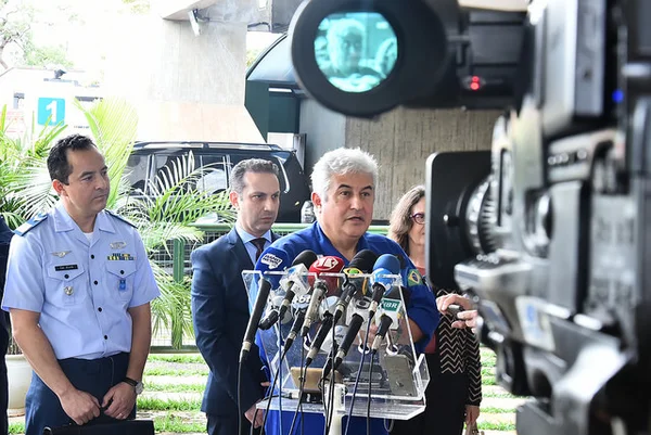 Marcos Pontes sobre Damares: “Não se deve misturar ciência e religião”