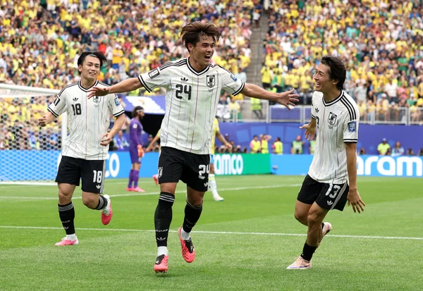 Brasil vai ao vestiário com derrota para o Japão por 1 x 0. Siga