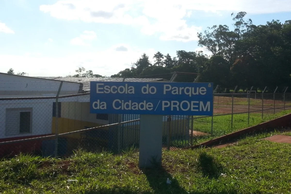 Aluno de 14 anos é apreendido após ameaçar colegas com faca em escola - imagem 3 Aluno de 14 anos é apreendido após ameaçar colegas com faca em escola - imagem 3
