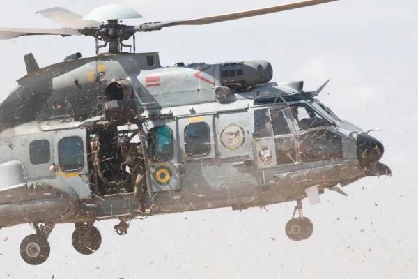 Aeronave UH-15 Super Cougar helicóptero marinha treinamento Formosa