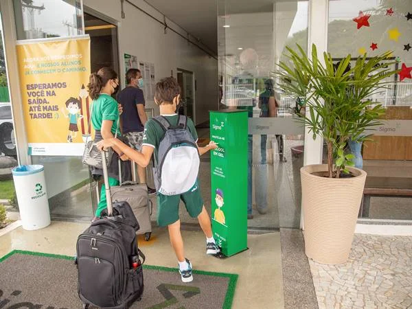 Colégio Sigma oferece educação de qualidade com segurança - destaque galeria