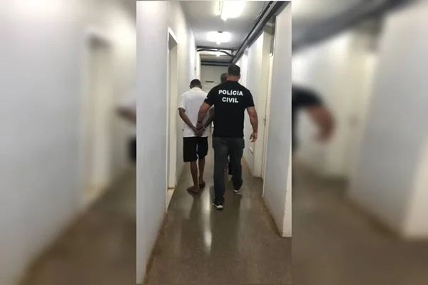 Gêmeos presos pela PCDF