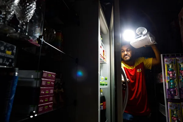 Triplica número de reclamações contra a CEB por falta de energia