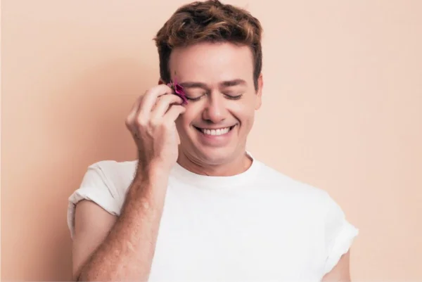Ator Pablo Sanábio