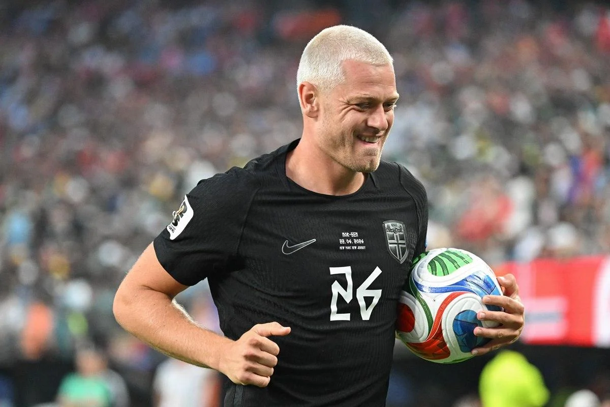 Lateral Norueguês Julian Ryerson se Recupera de Gripe e está Confirmado para Marcar Vini Jr. nas Oitavas da Copa do Mundo 2026 em Nova Jersey