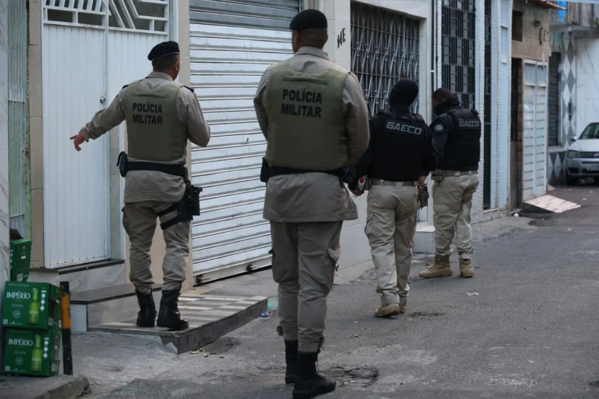 Taco e martelo: MP investiga líderes de torcida organizada por tortura - imagem 2 Taco e martelo: MP investiga líderes de torcida organizada por tortura - imagem 2
