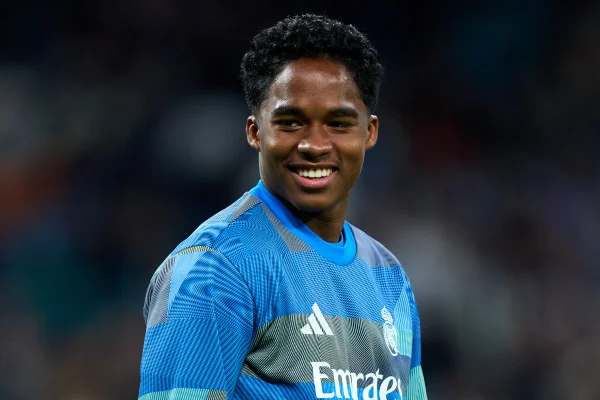 Foto colorida de Endrick, do Real Madrid - Metrópoles