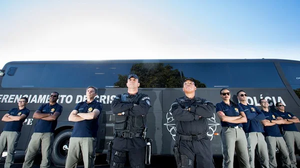 Negociadores da PM precisam ter sangue frio para negociar com bandidos