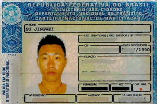Porte de arma e dívida de R$ 300 mil: quem era chinês morto em SP