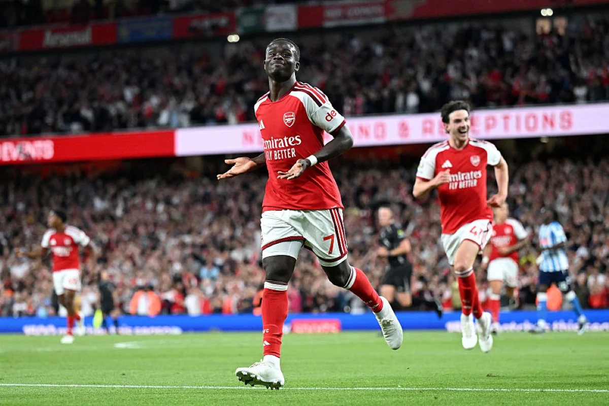 Arsenal vence o Coventry por 3 x 0 pela 1ª rodada da Premier League