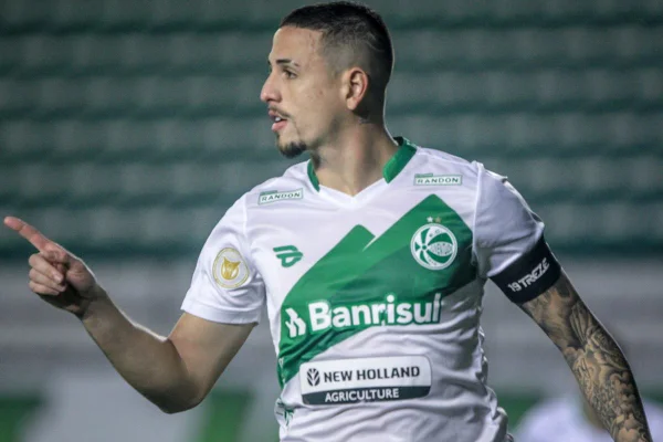 Juventude bate Chapecoense por 1 x 0