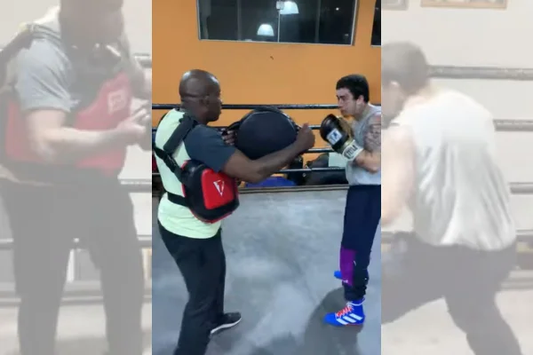 Whindersson treinando boxe