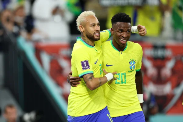 Neymar e Vini Jr. - Metrópoles