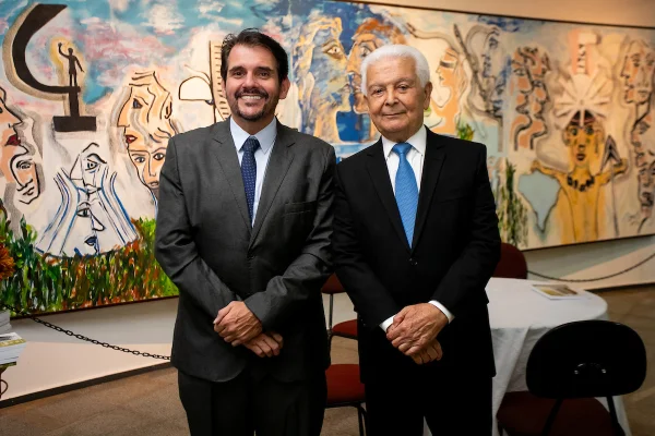 Adalberto Scigliano e Paulo Castelo Branco, presidente do IHGB