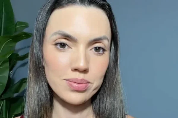 A influenciadora Lis Santos