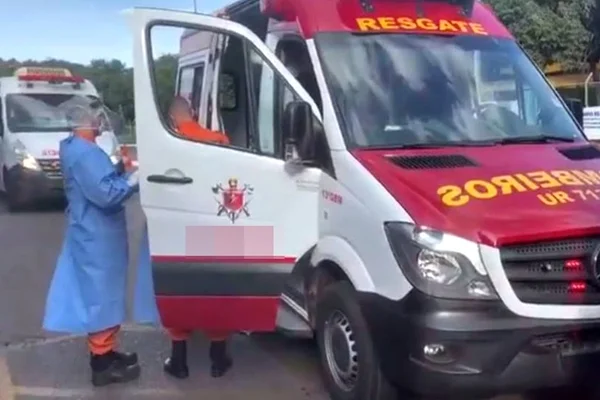 Motociclista morre após bater em semáforo no Distrito Federal
