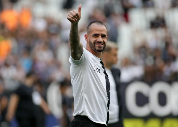 Corinthians bate o Botafogo-SP e vence mais uma no Paulistão