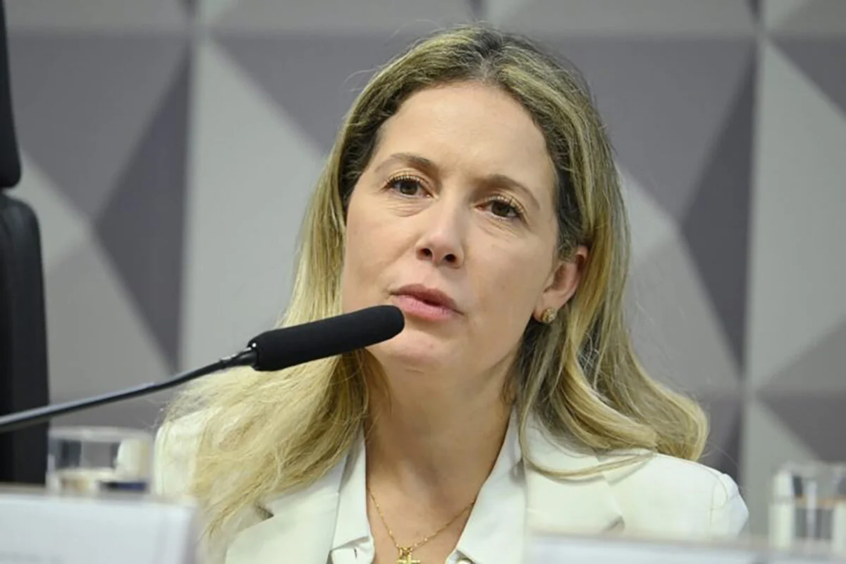 STF autoriza prisão domiciliar de médica envolvida na farra do INSS 2 Impressão colorida de Thaisa Hoffmann, envolvida na farra do INSS