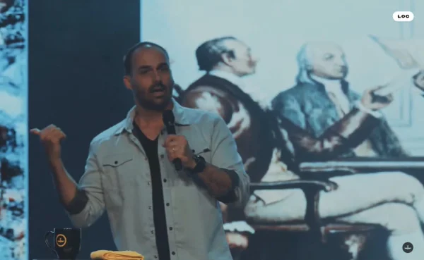 TRE-SP reprova contas de campanha de Eduardo Bolsonaro por unanimidade