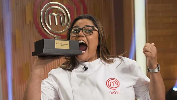 Campeã, Dayse manda resposta para Marcelo