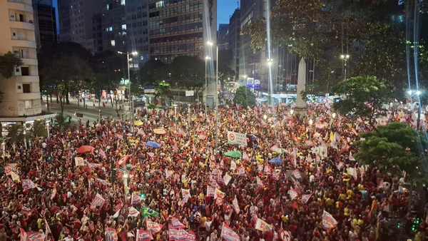 Ato de Lula em BH antes do segundo turno
